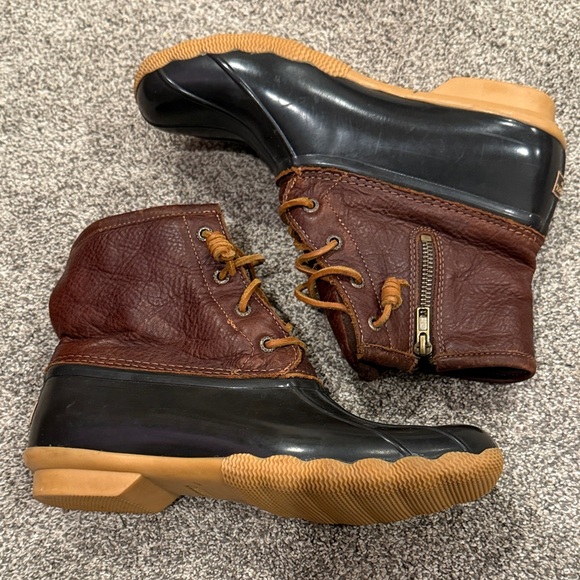 Sperry Dark Brown and Black Winter Boots - Picture 5 of 7